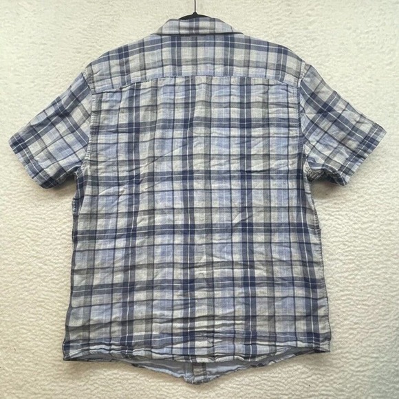 UNTUCKit Blue and Gray Plaid Casual Button Down Shirt - Picture 2 of 10